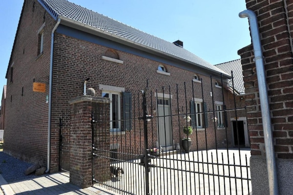 Foto van Vlaanderen Gezellig Huisje - Vakantiehuis in Vlaanderen - ExteriorSummer