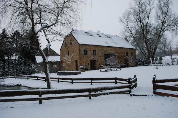 Foto van Luxe vakantieparadijs in Sprimont - Vakantiehuis in Sprimont - ExteriorWinter