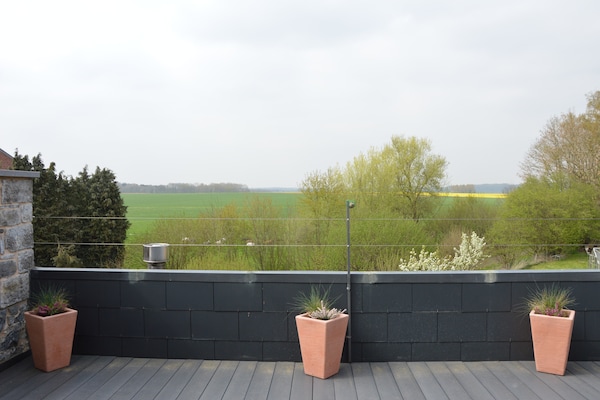 Foto van Stijlvolle duplex met sauna - Vakantiehuis in Clavier Station - TerraceBalcony