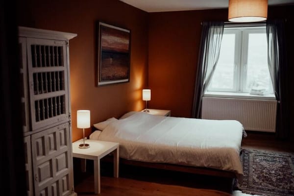 Foto van Kasteel in Spa met Uitzicht & Verwarmd Zwembad - Vakantiehuis in Spa - BedRoom