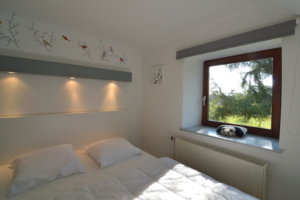 Foto van Vakantiehuis in Ardennen bij natuurpark - Vakantiehuis in Sourbrodt - BedRoom