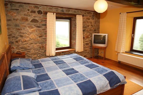 Foto van Historische schuilplaats in Exbomont - Vakantiehuis in Stoumont - BedRoom