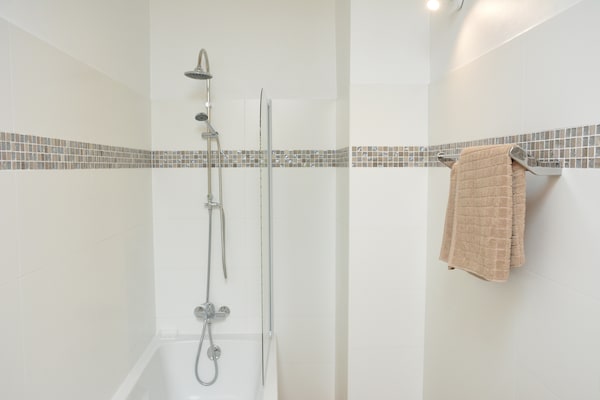 Foto van Boerderijretraite, Fernelmont - Vakantiehuis in Forville - BathRoom
