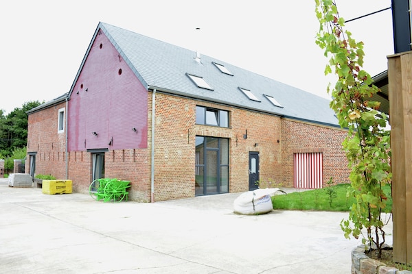 Foto van Boerderijretraite, Fernelmont - Vakantiehuis in Forville - ExteriorSummer