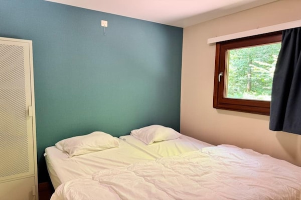 Foto van Boschalet in Namen - Vakantiehuis in Oignies-en-Thierache - BedRoom