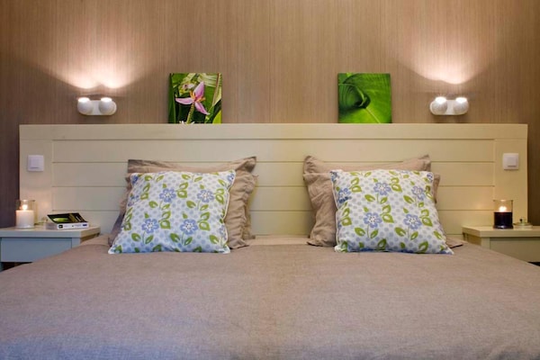 Foto van Familievilla aan het meer - Vakantiehuis in Boussu-lez-Walcourt - BedRoom