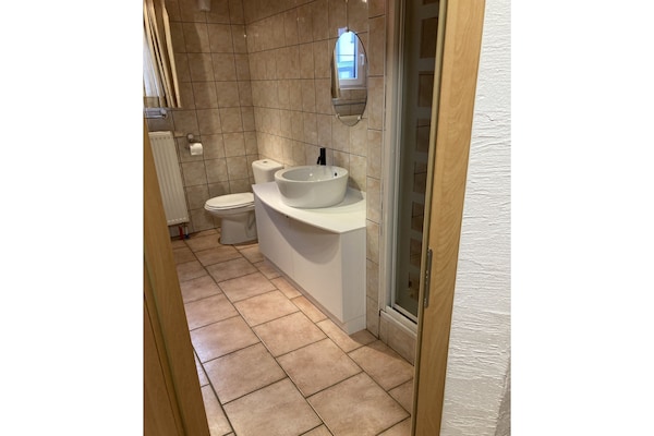 Foto van Gezellig natuurretraite, Houffalize - Vakantiehuis in Houffalize - BathRoom