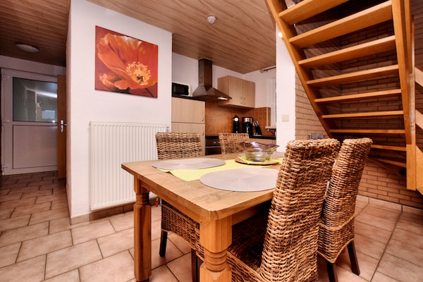 Foto van Gezellig natuurretraite, Houffalize - Vakantiehuis in Houffalize - DiningRoom