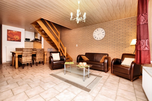 Foto van Gezellig natuurretraite, Houffalize - Vakantiehuis in Houffalize - LivingRoom