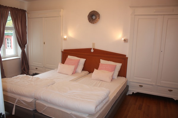 Foto van Vakantiehuis Bovigny met bioscoop - Vakantiehuis in Bovigny - BedRoom