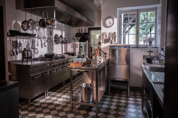 Foto van Groepsverblijf met spa in Vielsalm - Vakantiehuis in Vielsalm - Kitchen