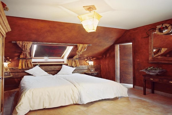 Foto van Vielsalm Verblijf met harige vrienden - Vakantiehuis in Vielsalm - BedRoom