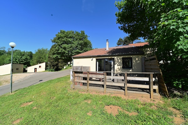 Foto van Bungalow in Virton bij Vallée de Rabais Meer - Vakantiehuis in Virton - ExteriorSummer