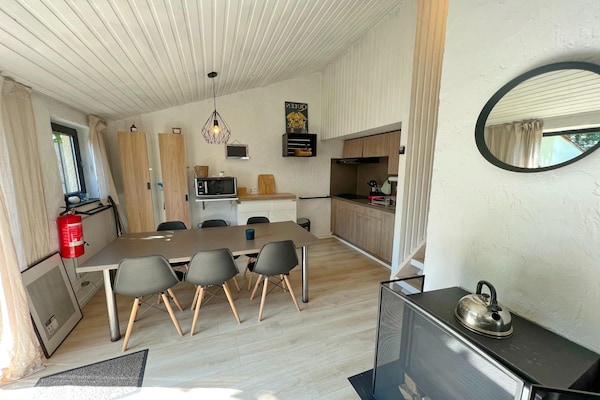 Foto van Bungalow in Virton bij Vallée de Rabais Meer - Vakantiehuis in Virton - DiningRoom