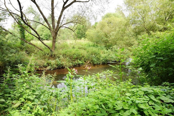 Foto van Bungalow in Virton bij Vallée de Rabais Meer - Vakantiehuis in Virton - AreaSummer20KM
