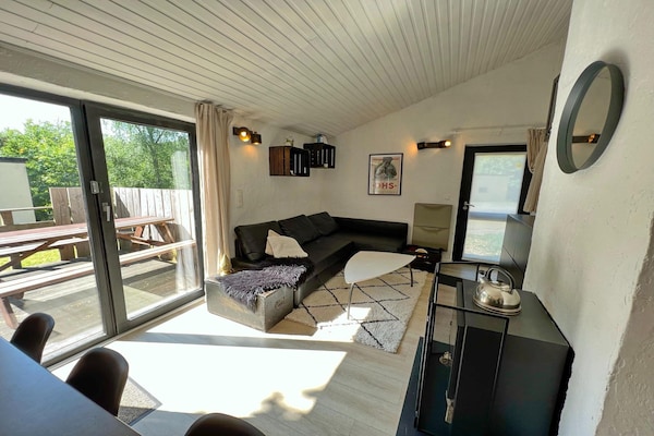 Foto van Bungalow in Virton bij Vallée de Rabais Meer - Vakantiehuis in Virton - LivingRoom