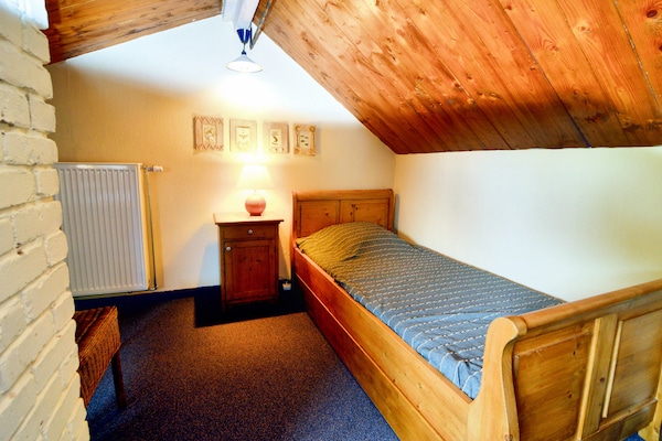 Foto van Comfortabele villa, Paliseul - Vakantiehuis in Paliseul - BedRoom