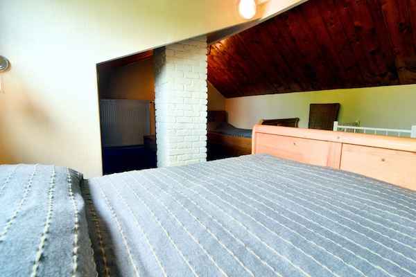 Foto van Comfortabele villa, Paliseul - Vakantiehuis in Paliseul - BedRoom