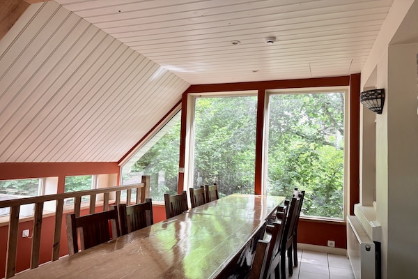 Foto van Groepshuis met sauna in La Roche - Vakantiehuis in La Roche-en-Ardenne - DiningRoom