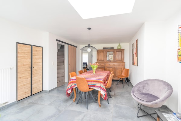 Foto van Charmant huisje met sauna - Vakantiehuis in Honnelles - DiningRoom