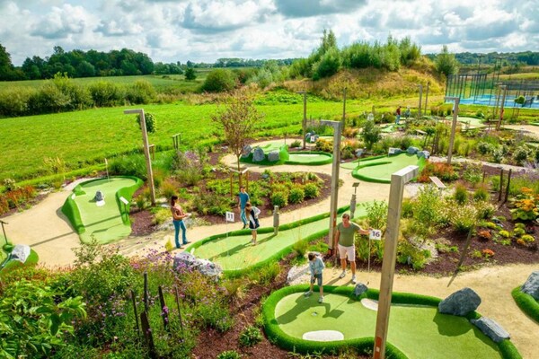 Foto van Romantische schuilplaats in het bos - Vakantiehuis in Antoing - GardenSummer