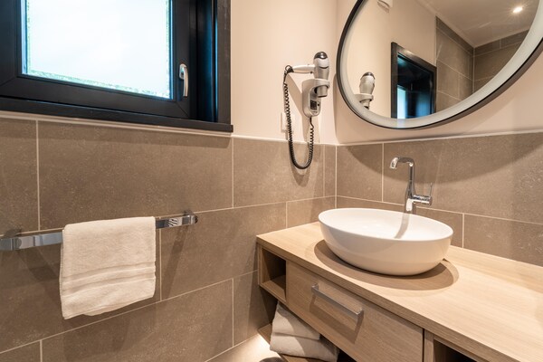 Foto van Familie-retraite met zwembaden - Vakantiehuis in Antoing - BathRoom