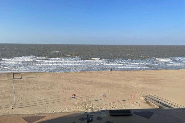 Foto van Villa-appartement aan zee - Vakantiehuis in KNOKKE-HEIST - AreaSummer1KM