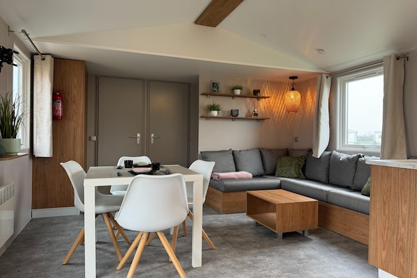 Foto van Vakantiehuis met tuin - Vakantiehuis in Blankenberge - LivingRoom