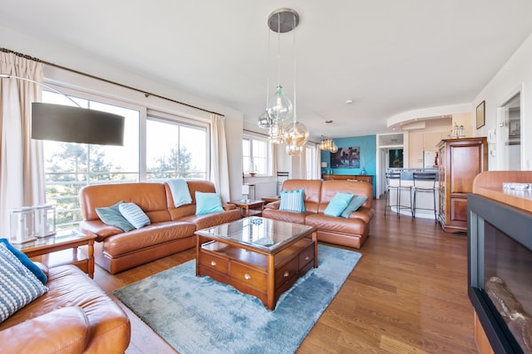 Foto van Kasteel appartement met uitzicht - Vakantiehuis in Blankenberge - LivingRoom