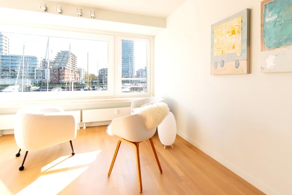 Foto van Appartement in Oostende met Marina Uitzicht - Vakantiehuis in Oostende - LivingRoom