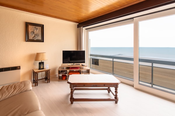 Foto van Appartement in Middelkerke, uitzicht op het strand - LivingRoom