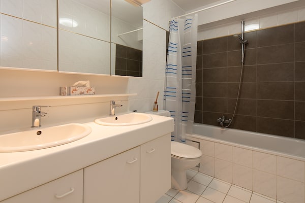 Foto van Appartement in Middelkerke met Zeezicht - Vakantiehuis in MIDDELKERKE - BathRoom