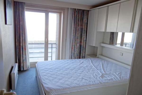 Foto van Appartement in Nieuwpoort in de buurt van het strand - BedRoom