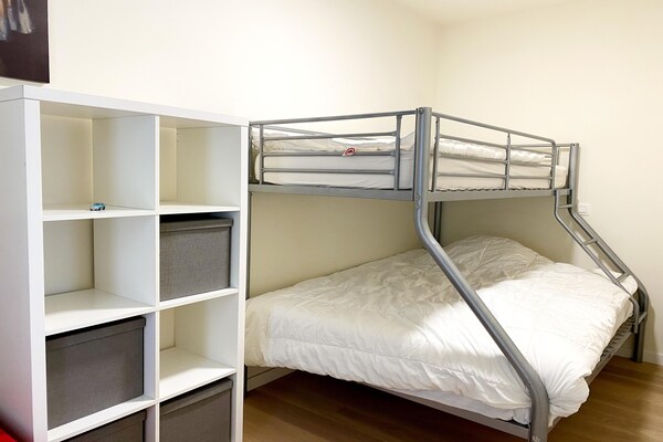 Foto van Appartement in Nieuwpoort vlakbij het strand - Vakantiehuis in Nieuwpoort - BedRoom
