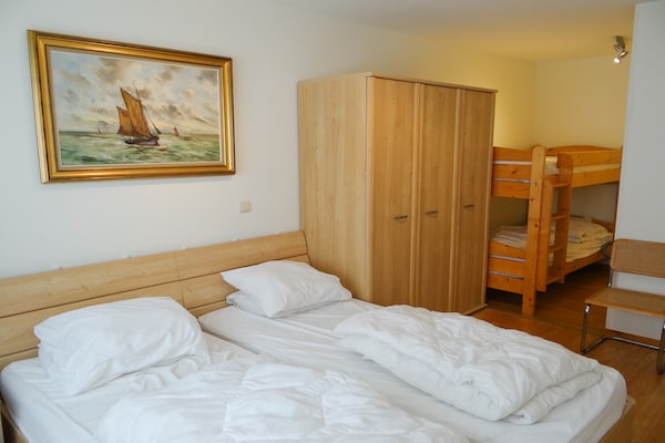 Foto van Appartement in Nieuwpoort met Zeezicht - Vakantiehuis in NIEUWPOORT - BedRoom