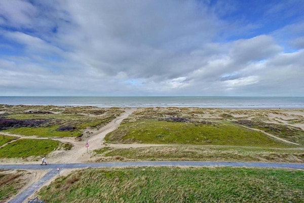 Foto van Appartement aan Belgische Kust met Uitzicht - Vakantiehuis in Oostduinkerke - AreaSummer5KM