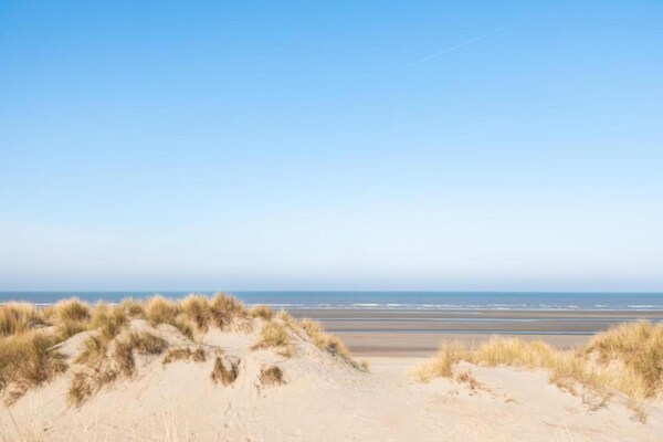Foto van Appartement aan Belgische Kust met Uitzicht - Vakantiehuis in Oostduinkerke - AreaSummer5KM