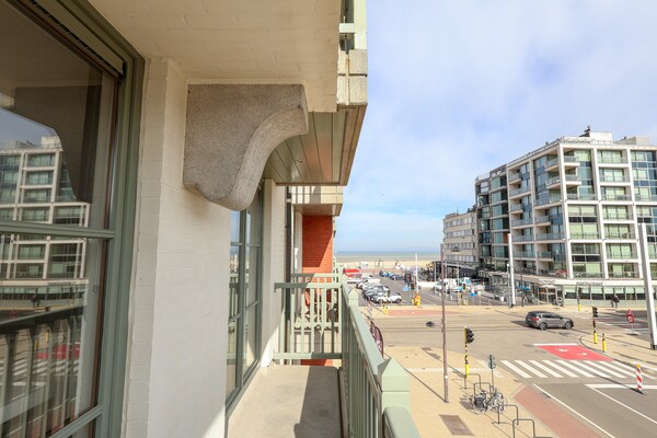 Foto van Appartement in Oostduinkerke bij de kust - Vakantiehuis in OOSTDUINKERKE - TerraceBalcony