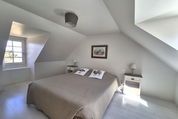 Foto van Stenen Huis bij Roze Granietkust - Vakantiehuis in Plougrescant - BedRoom