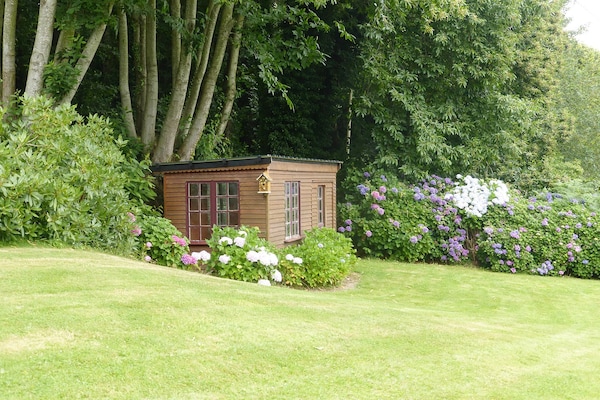 Foto van Stenen Huis in Bretagne bij Zandstrand - Vakantiehuis in Penvénan - GardenSummer
