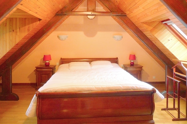 Foto van Stenen Huis in Bretagne bij Zandstrand - Vakantiehuis in Penvénan - BedRoom
