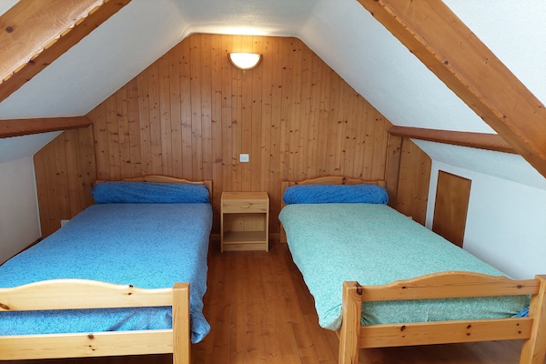 Foto van Stenen huis in Bretagne bij zandstranden - Vakantiehuis in Landéda - BedRoom