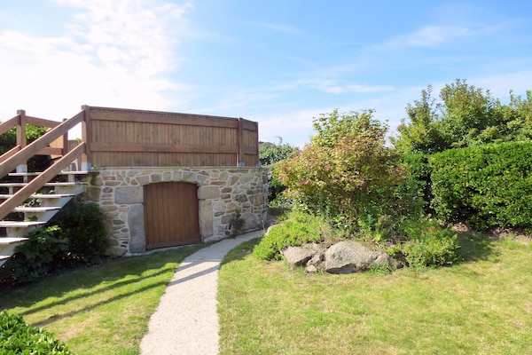 Foto van Stenen huis in Bretagne bij zandstranden - Vakantiehuis in Landéda - GardenSummer