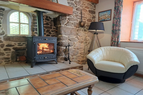 Foto van Stenen huis in Bretagne bij zandstranden - Vakantiehuis in Landéda - LivingRoom