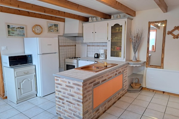 Foto van Stenen huis in Bretagne bij zandstranden - Vakantiehuis in Landéda - Kitchen