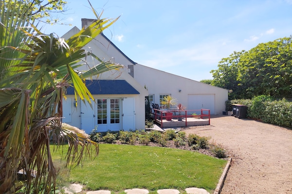 Foto van Huis in Bretagne bij Zandstranden - Vakantiehuis in Sibiril - ExteriorSummer