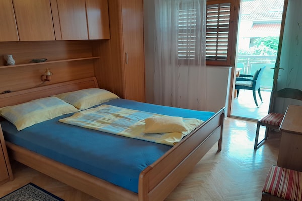 Foto van Uitje voor koppels bij de Adriatische Zee - Vakantiehuis in Biograd - BedRoom