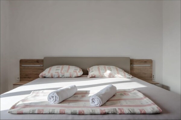 Foto van Villa in Vrsi met zwembad bij zandstrand - Vakantiehuis in Vrsi-Mulo - BedRoom