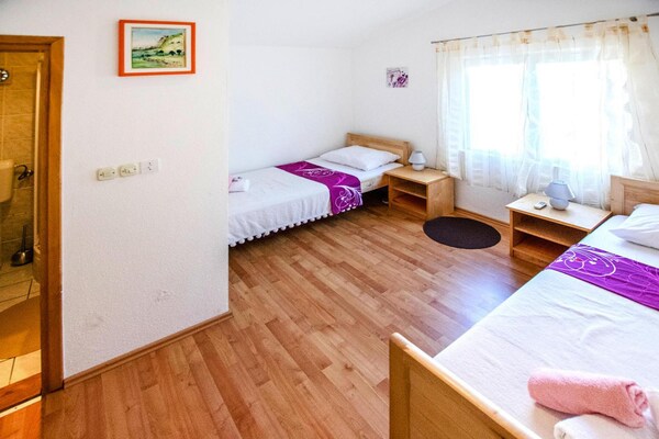 Foto van Appartement in Seline bij Paklenica Park - Vakantiehuis in Seline - BedRoom