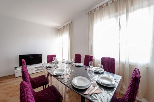 Foto van Appartement in Seline bij Paklenica Park - Vakantiehuis in Seline - DiningRoom